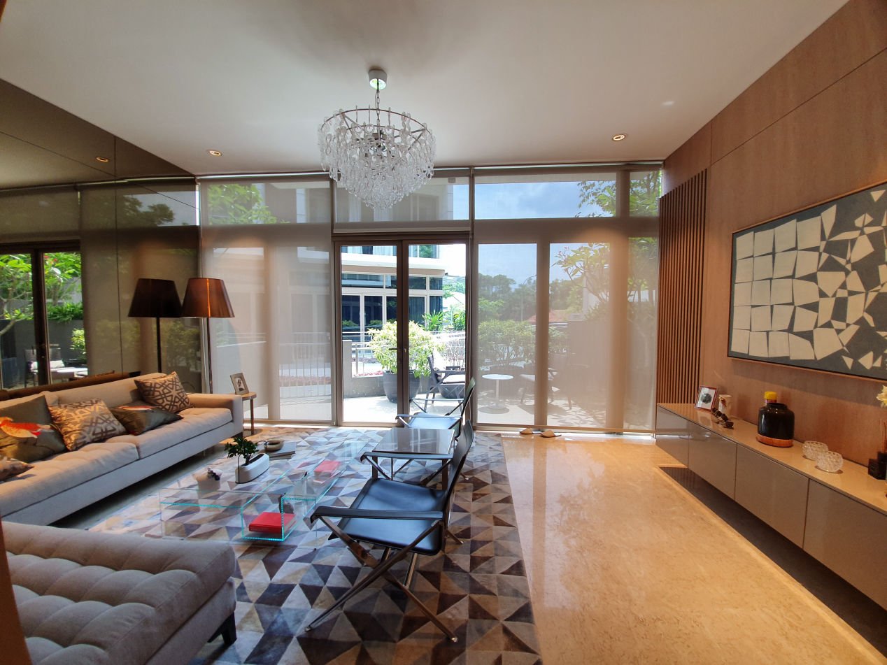 THE WHITLEY RESIDENCES