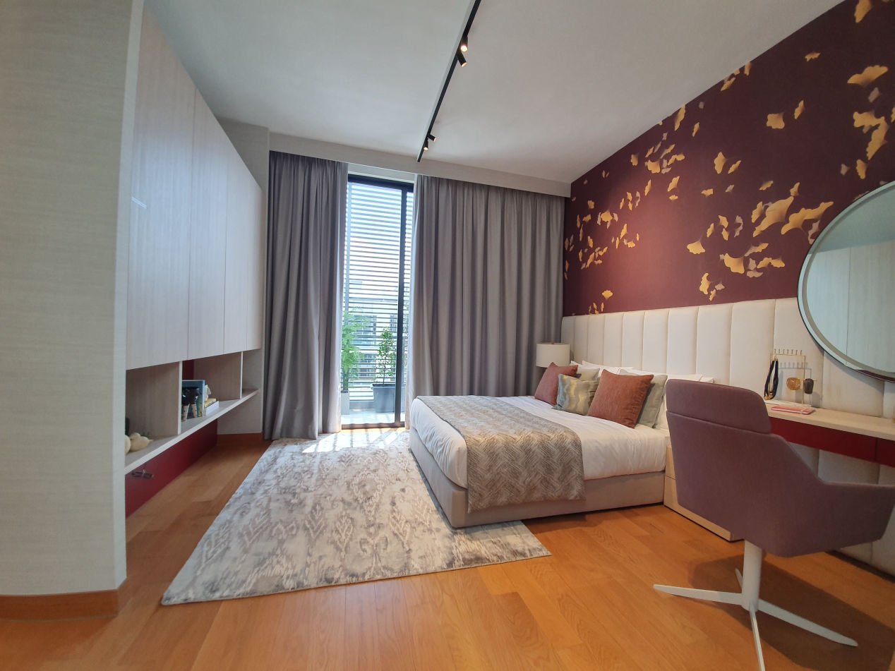 LUXUS HILL