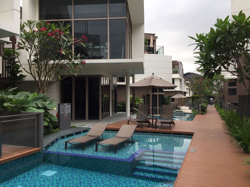 THE WHITLEY RESIDENCES
